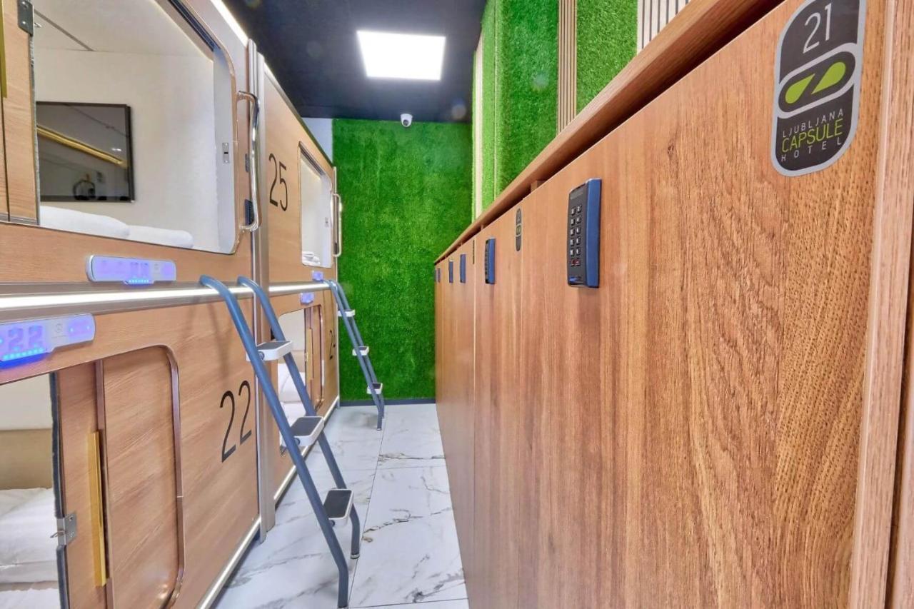 Capsule Hotel cápsula *